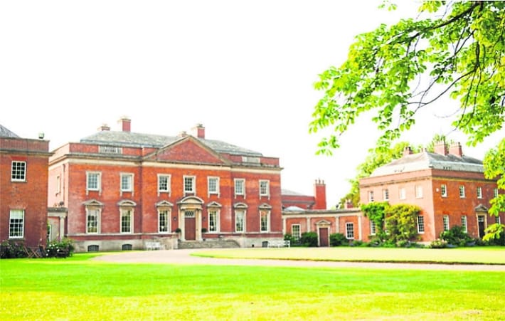 Kelmarsh Hall