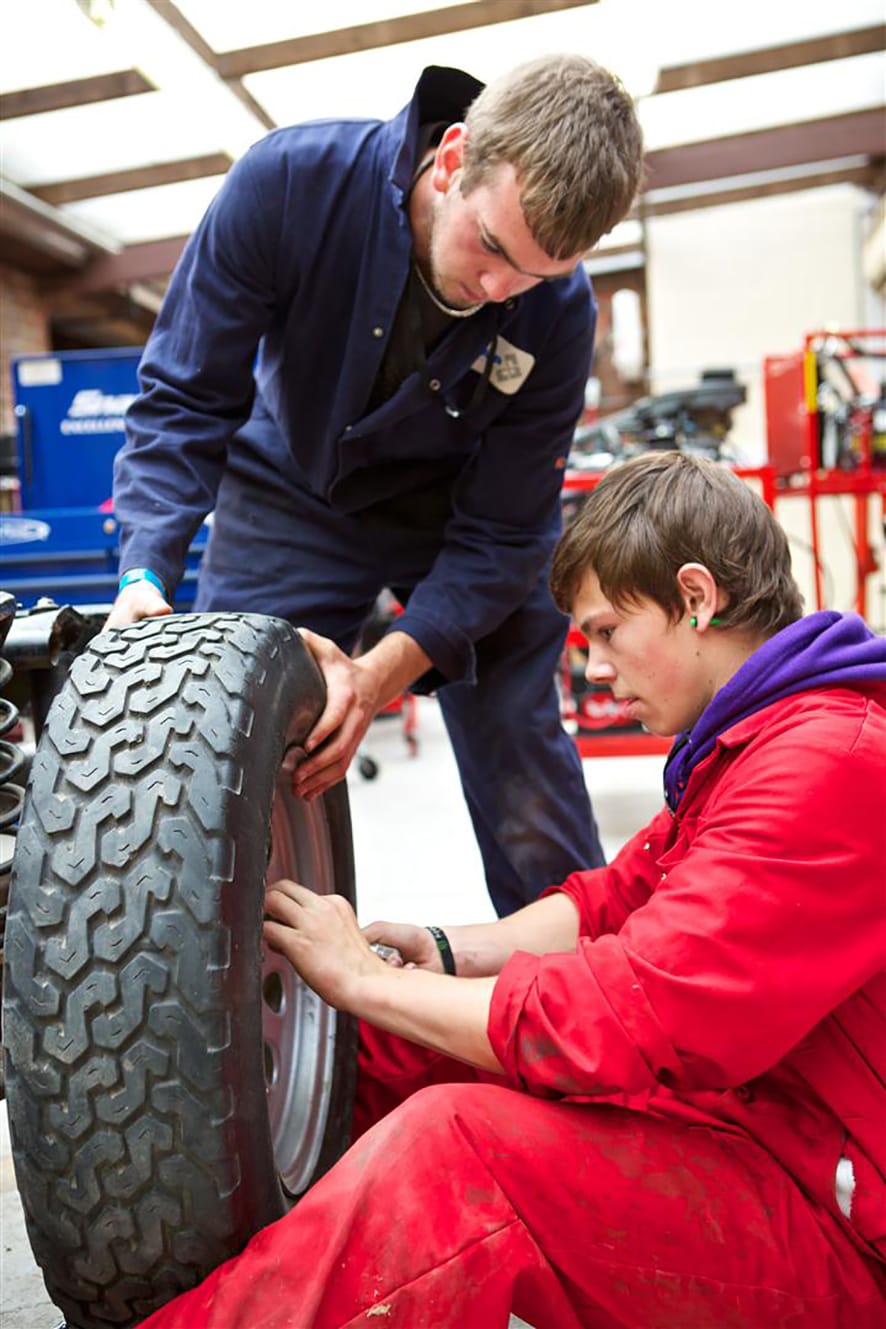 NorthamptonCollege-FocusonApprenticeships